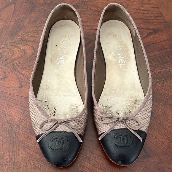 Chanel Women’s Flats - Picture 4 of 8